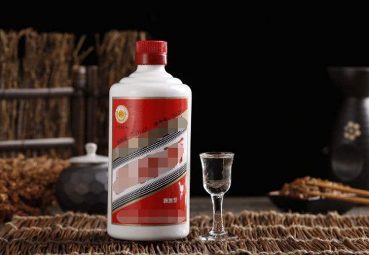 為什么茅臺酒玻璃瓶是乳白色的，而不是透明的？大多數(shù)人都不知道